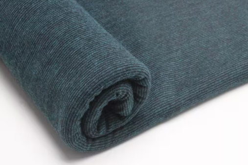 Poli&eacute;ster (6)