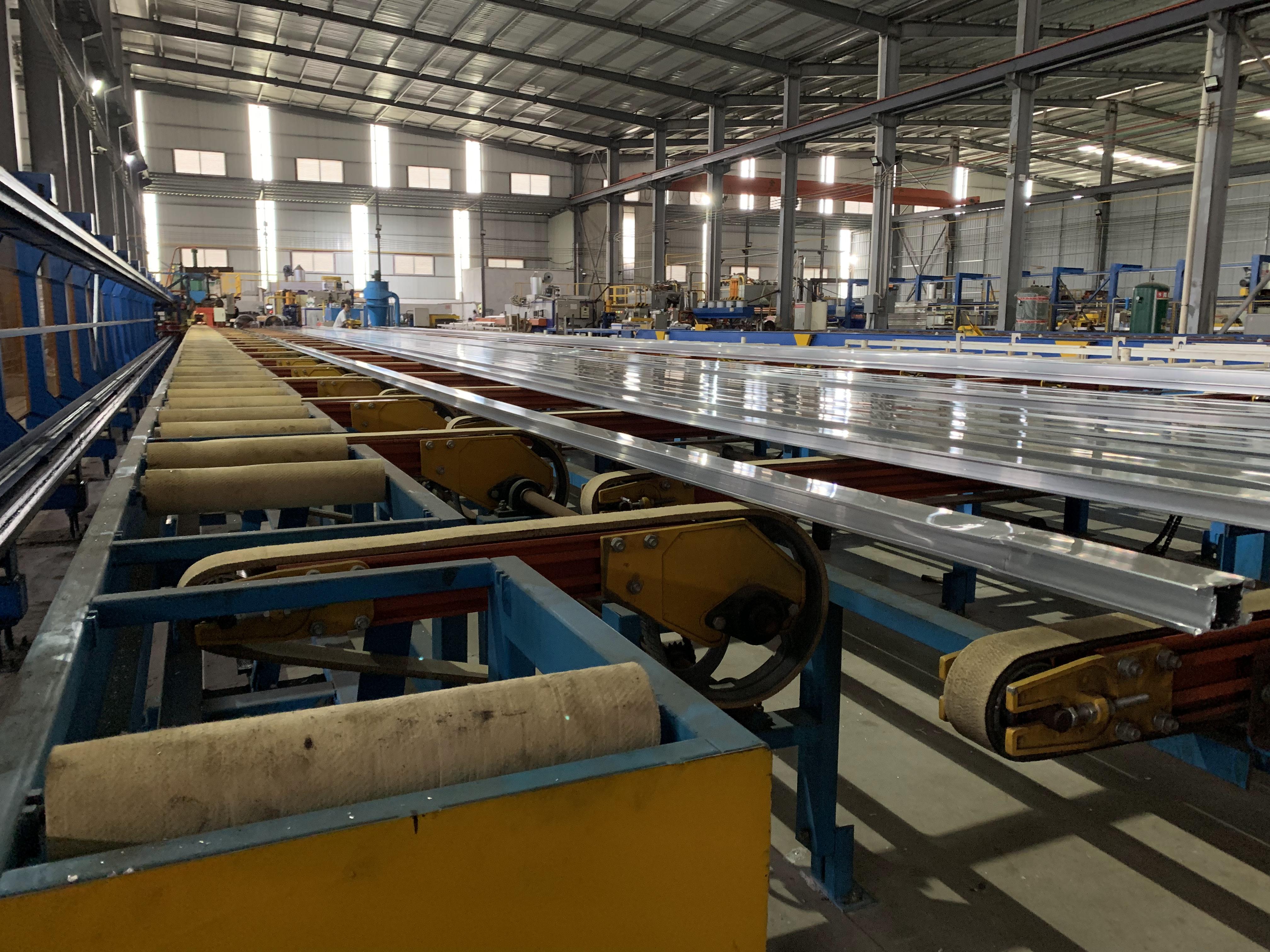 Cinta transportadora de fieltro Kevlar y tubo de fieltro.